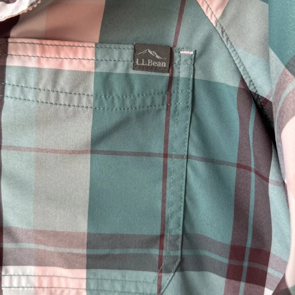 L.L.Bean Plaid Colorblock Quarter‎ Zip Pullover Jacket •M Petite • Pink & Green